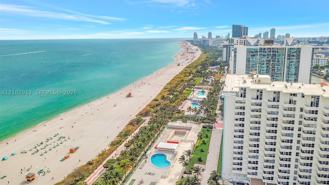 2924 Collins Ave #303 - Photo 1 of 1
