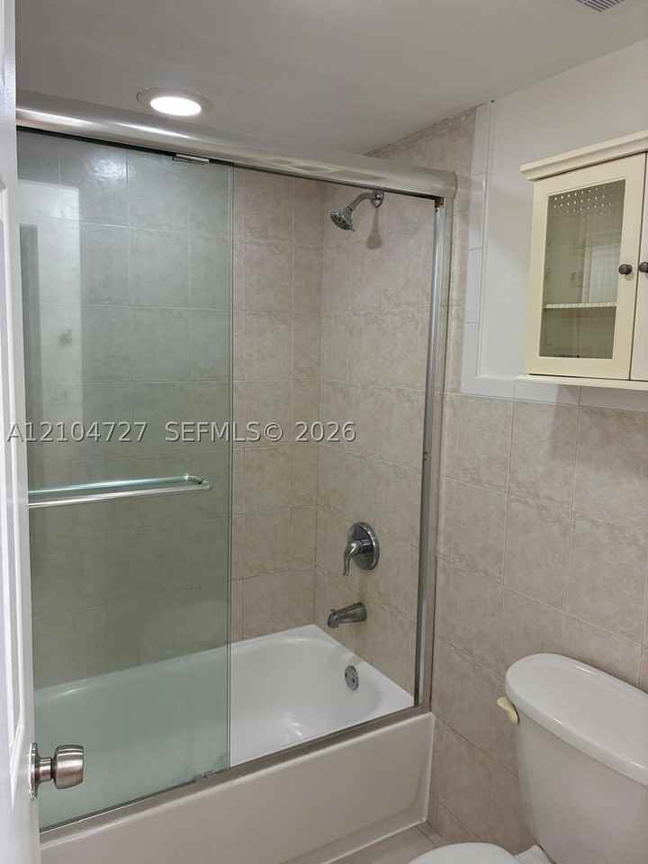 1955 Ne 135th St #206 - Photo 3 of 4