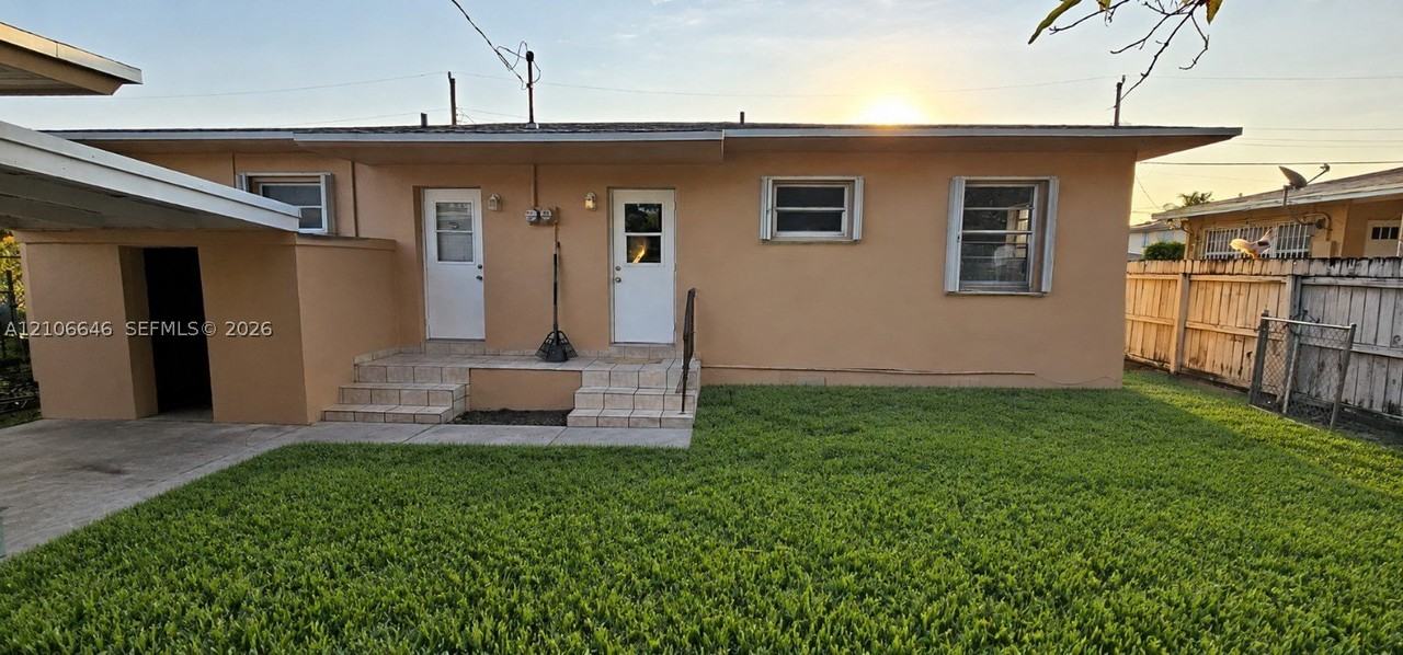 460 Nw 25th Ct #460 - Photo 5 of 5