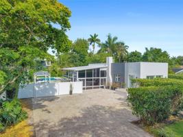 featured image of 11144 Ne 8th Ct