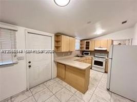 featured image of 1674 Ne 174th St #REAR