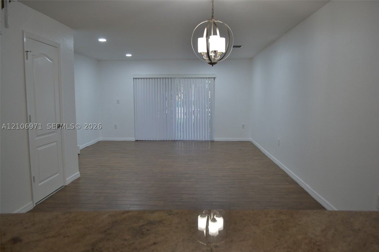 12813 Sw 32nd St #138 - Photo 5 of 29