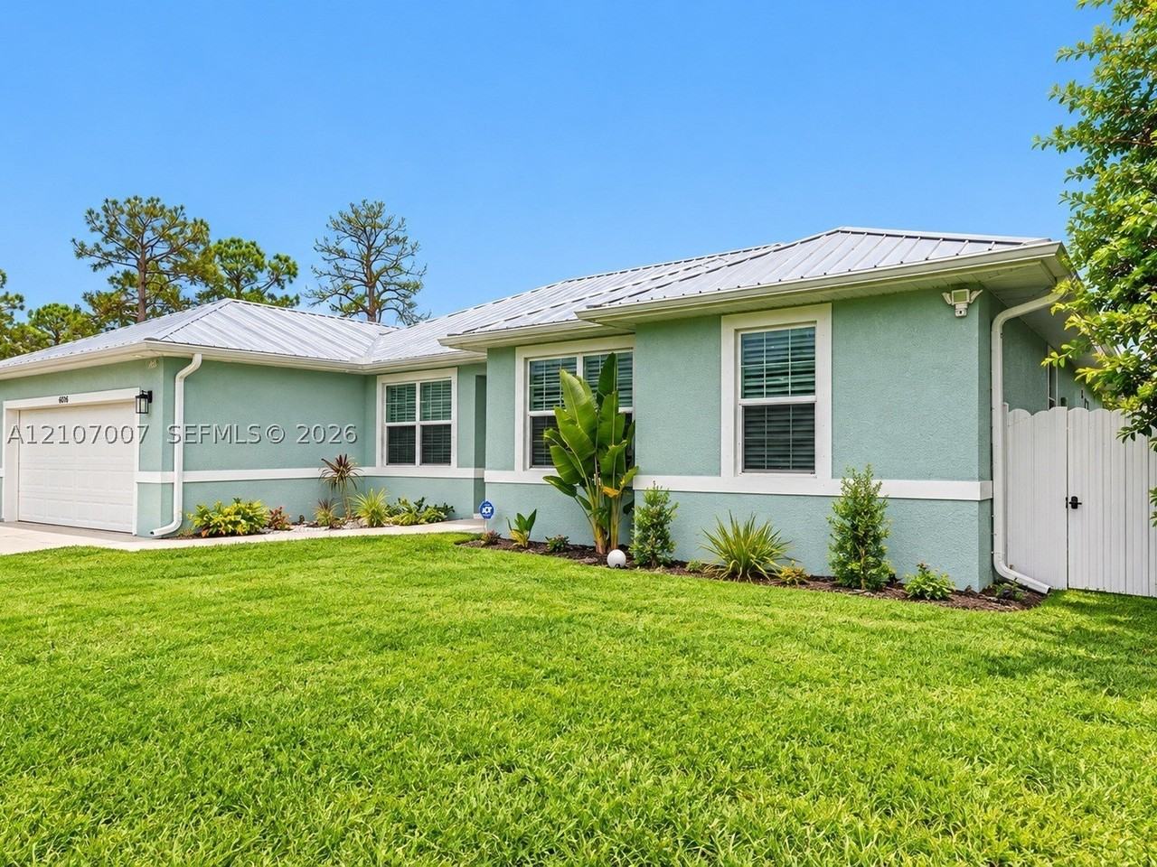 6016 Joy Ct - Photo 4 of 43