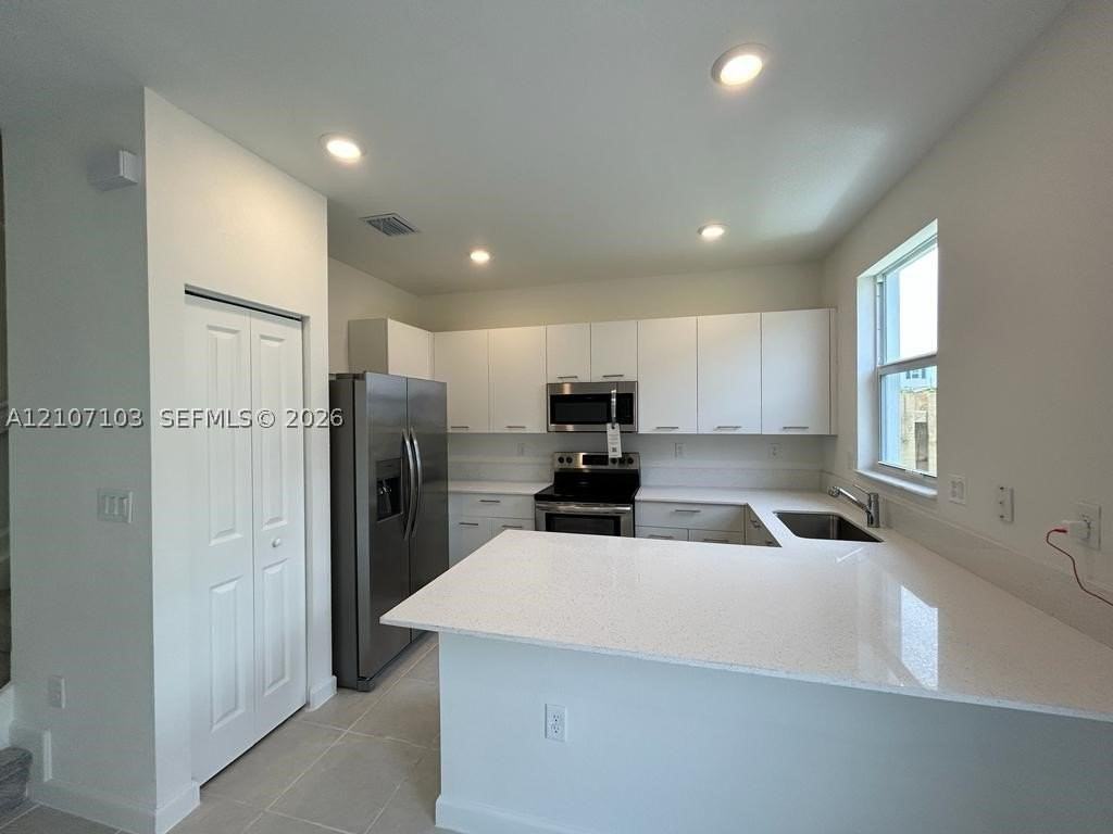 12219 Nw 23rd Pl #12219 - Photo 4 of 16