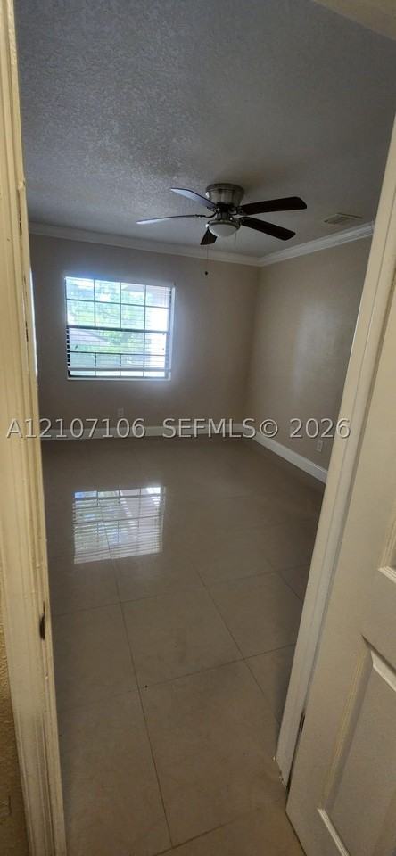 3693 Nw 94th Ave #7I - Photo 5 of 9