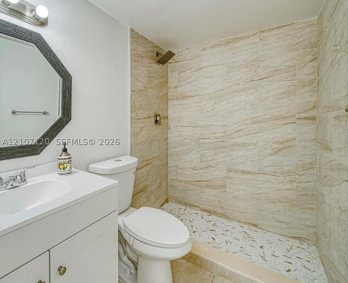 9520 Sw 8th St #222 - Photo 7 of 13