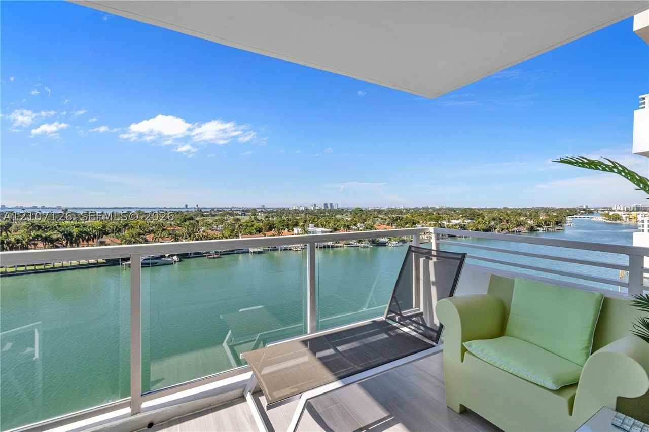 5600 Collins Ave #10H - Photo 2 of 50