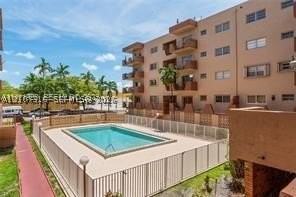 1630 W 46th St #203B - Photo 4 of 11