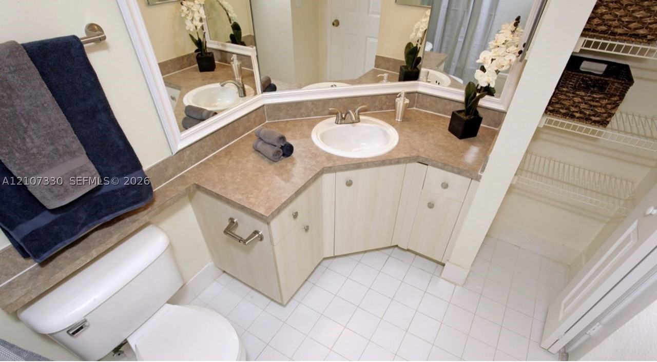 620 Sw 111th Ave #107 - Photo 2 of 2