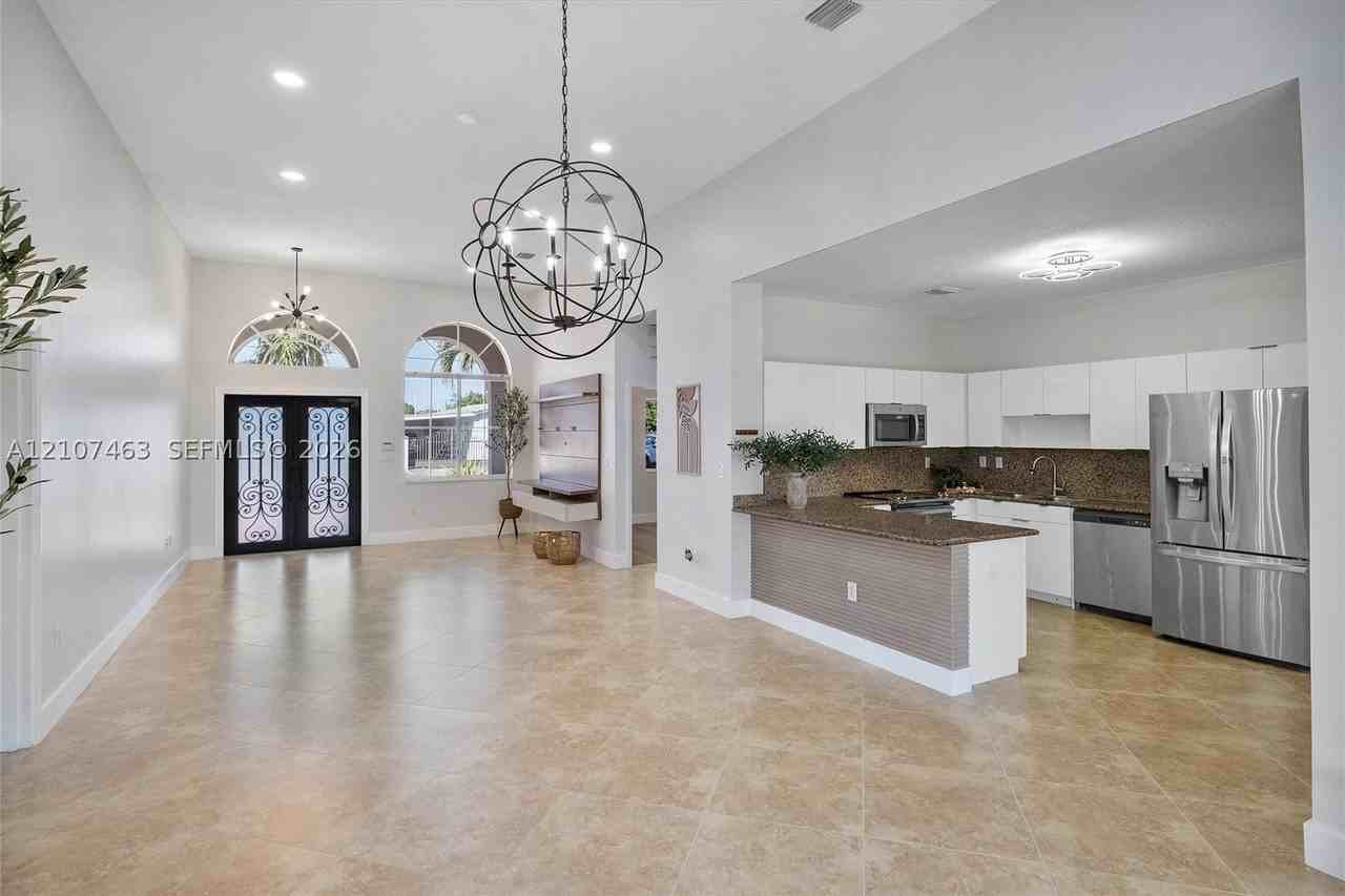 7071 W 6th Ave - Photo 6 of 29