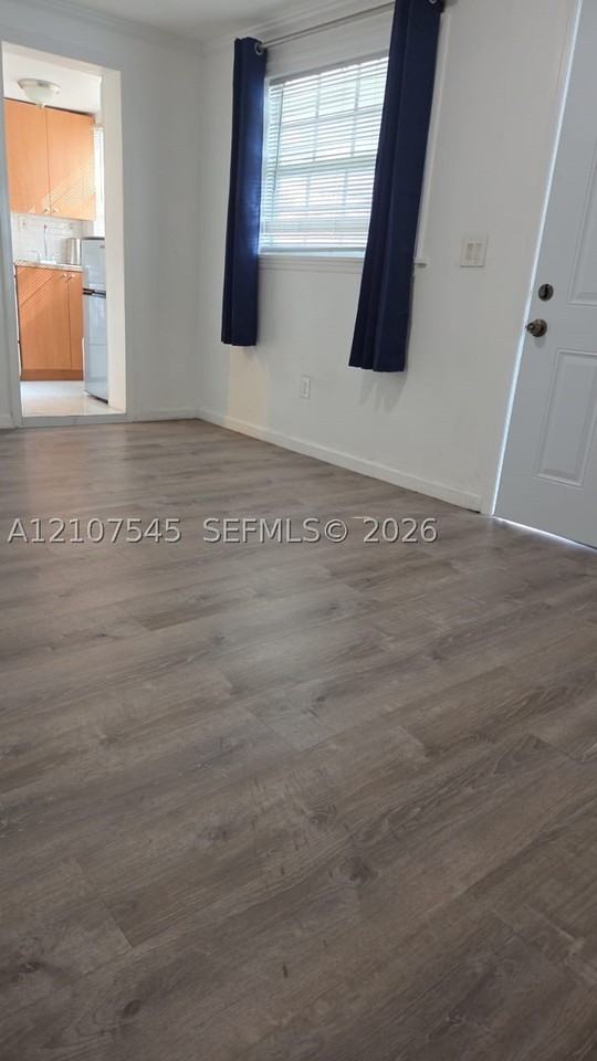 6431 Hayes St #3 - Photo 6 of 10
