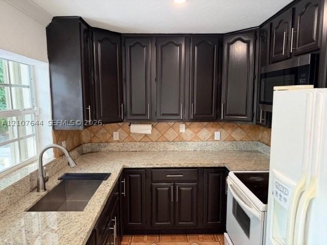 7550 Sw 67th Ave - Photo 6 of 11