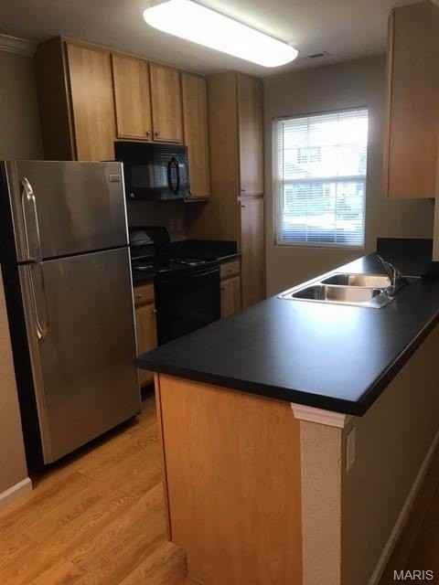 844 Woodside Creek Dr - Photo 3 of 23