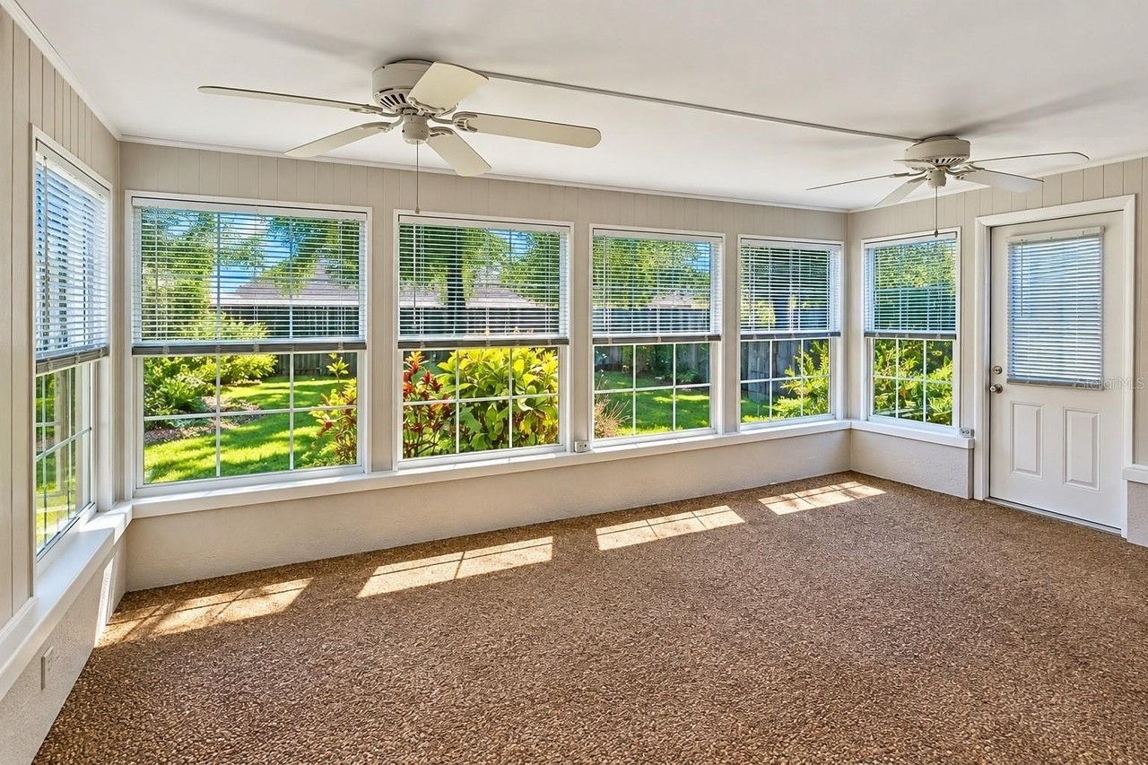 6631 Glades Way - Photo 5 of 19