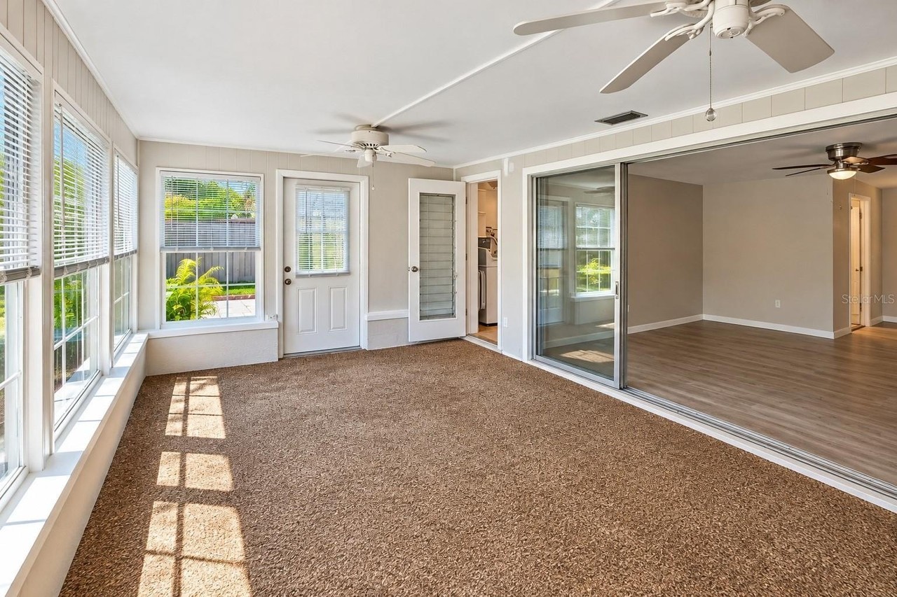 6631 Glades Way - Photo 6 of 19