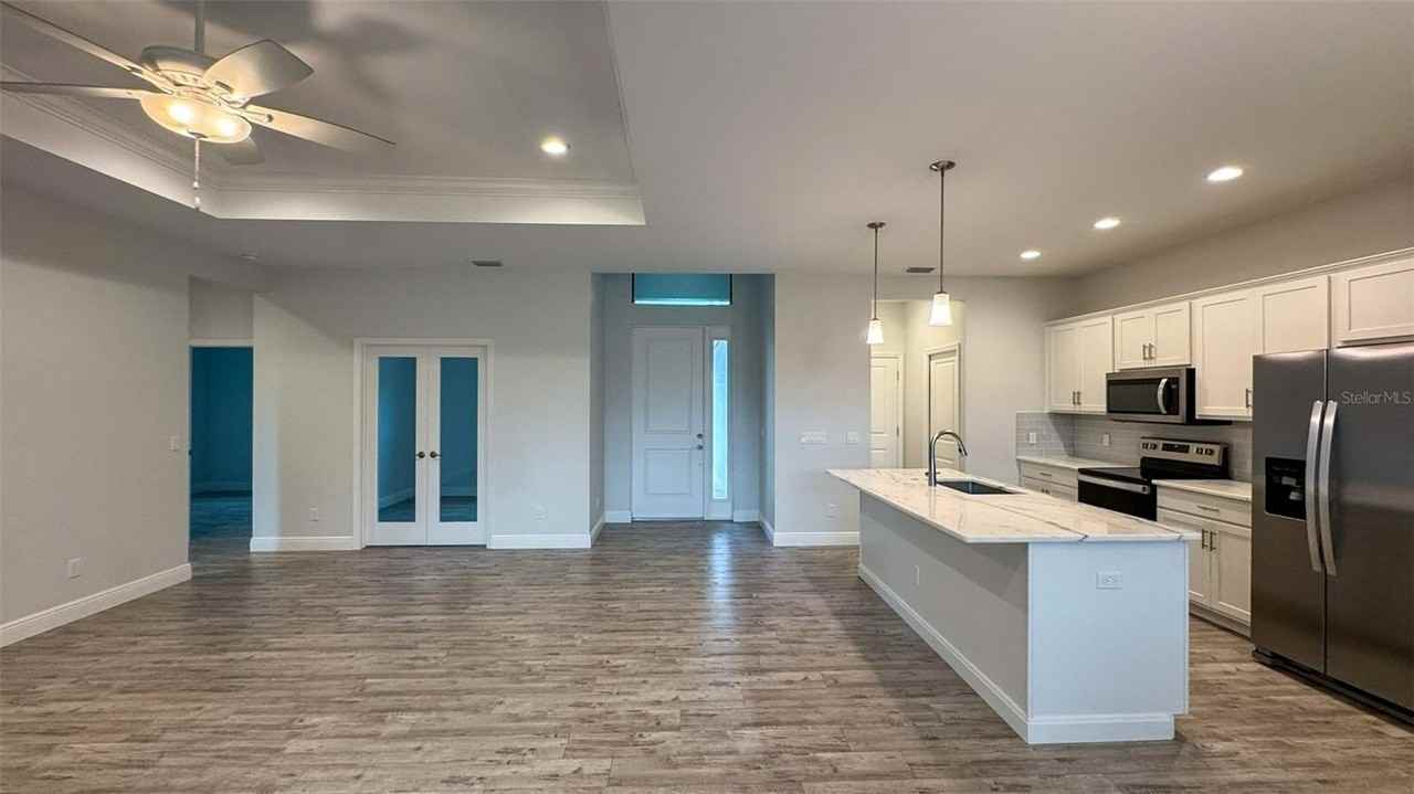 4837 Sunburst Ave - Photo 2 of 25
