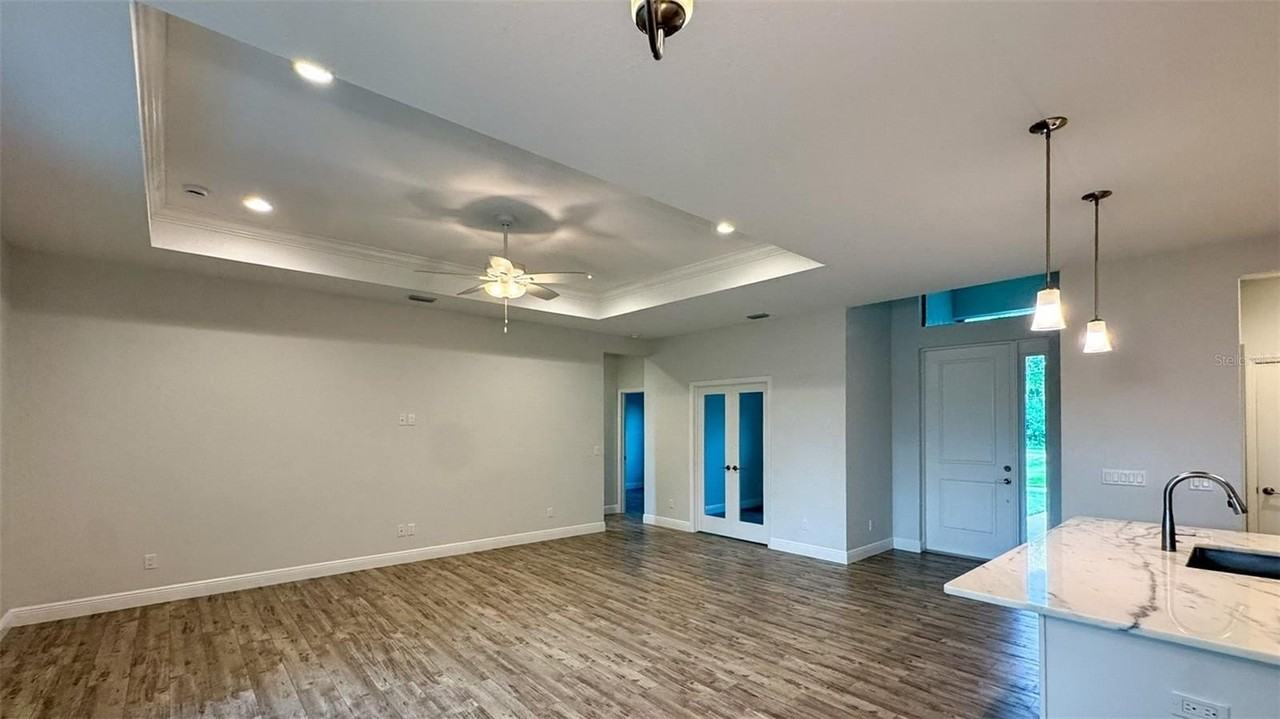 4837 Sunburst Ave - Photo 7 of 25