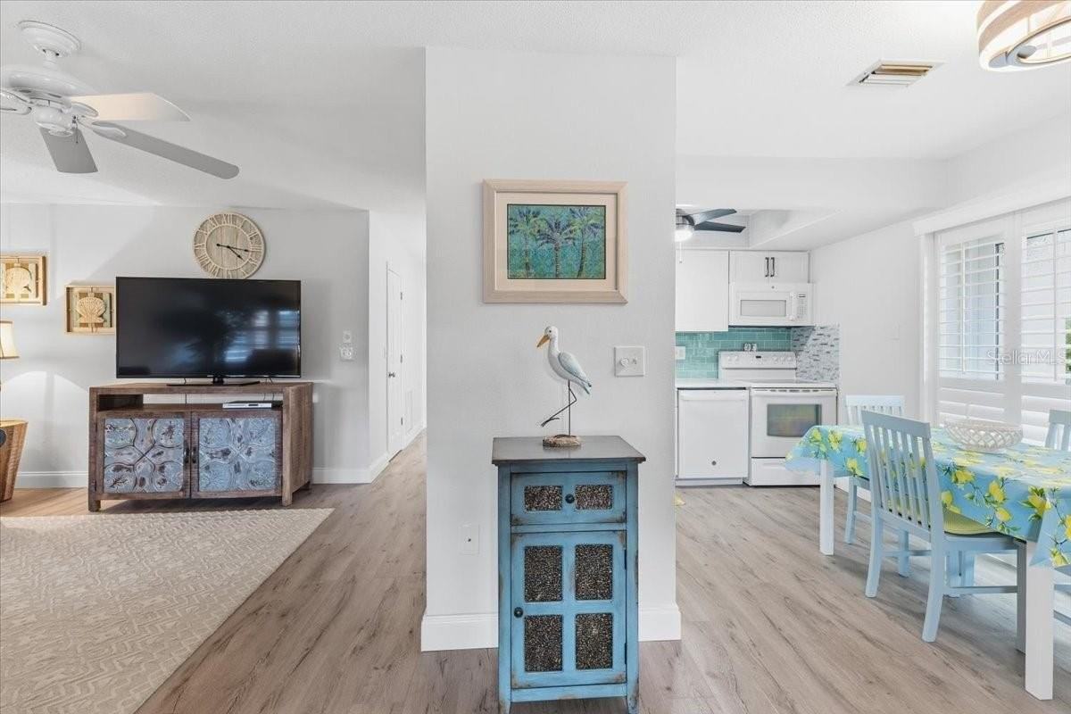 12 Quails Run Blvd #12 - Photo 3 of 30