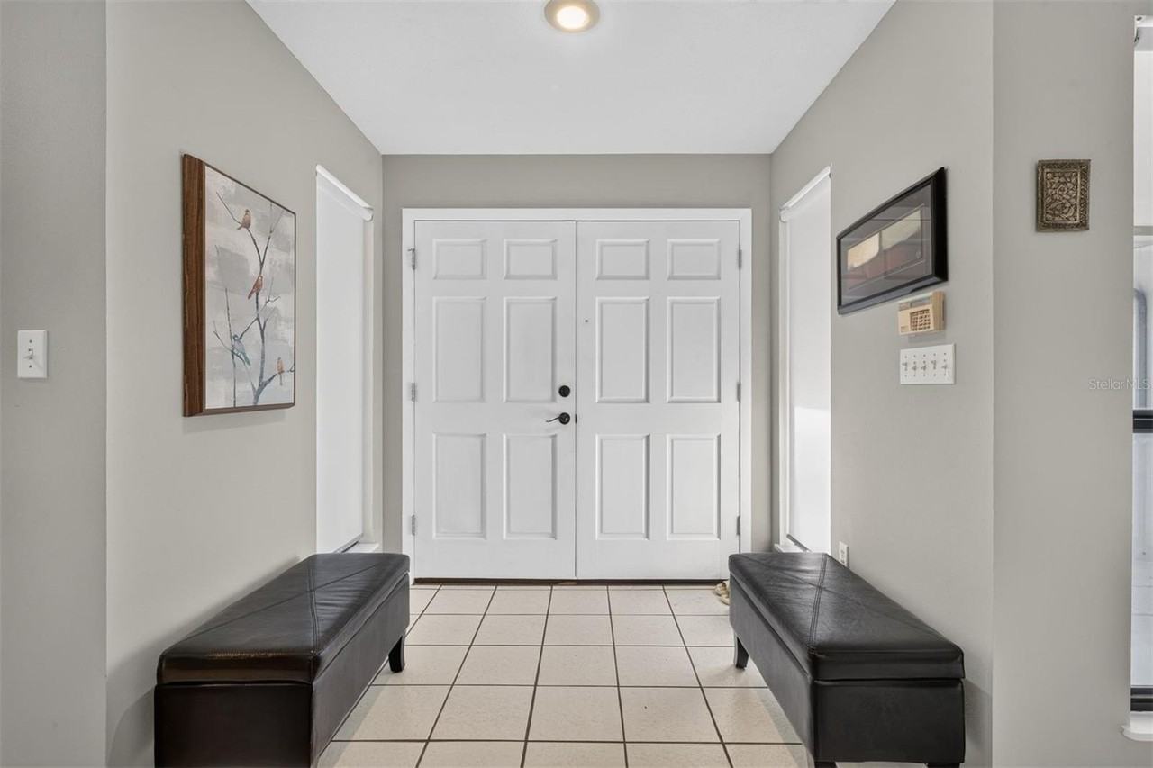 1326 Nw 57th St - Photo 5 of 44