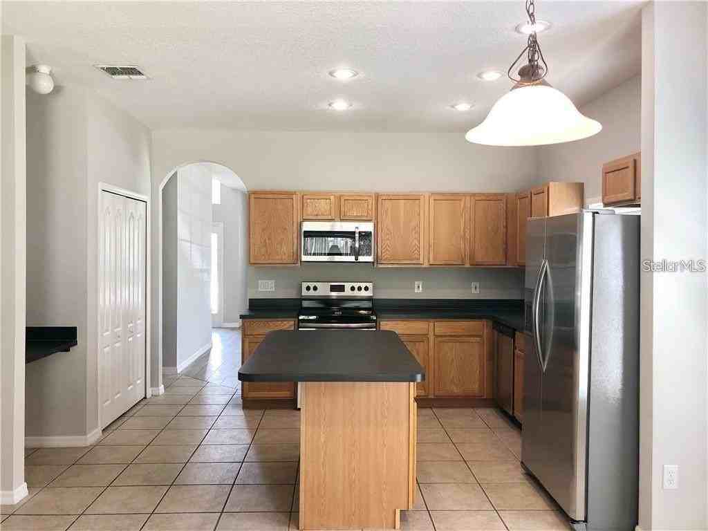 112 Belgian Way - Photo 4 of 10