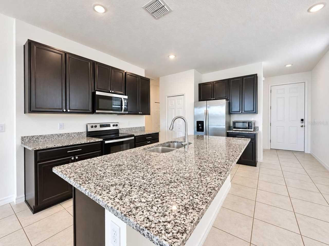 3106 Crab Trap Dr - Photo 2 of 35