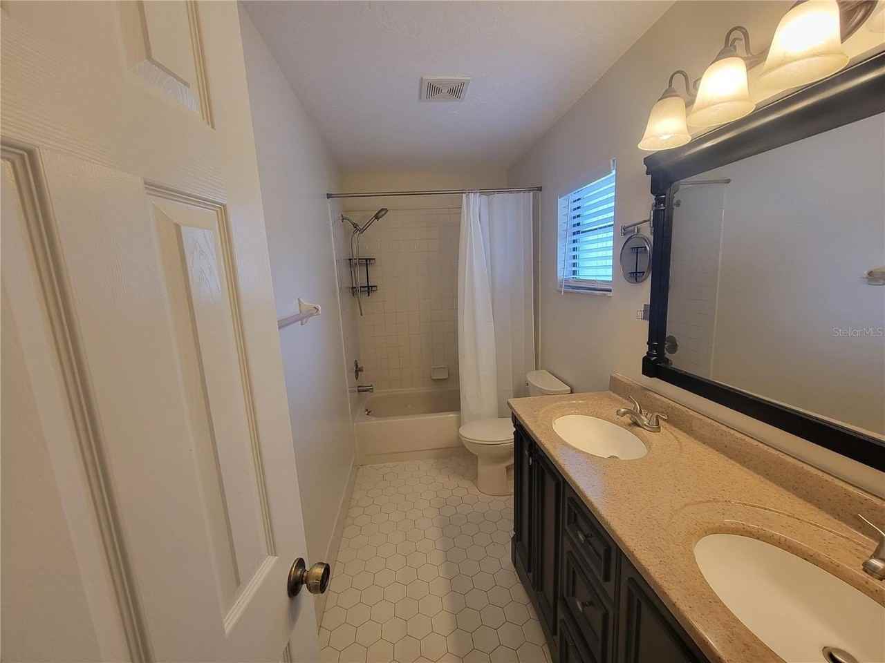 4380 Se 58th Pl - Photo 6 of 11