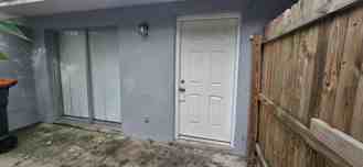 5200 Se 31st St #D - Photo 1 of 1