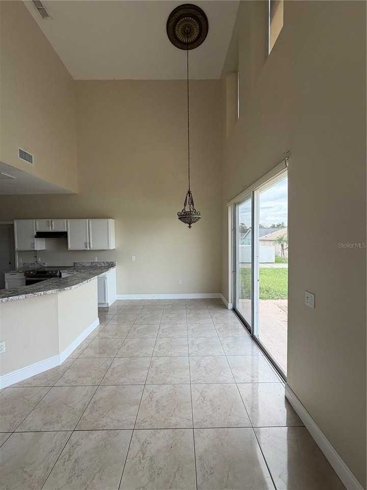 1928 Sawfish Dr - Photo 4 of 26