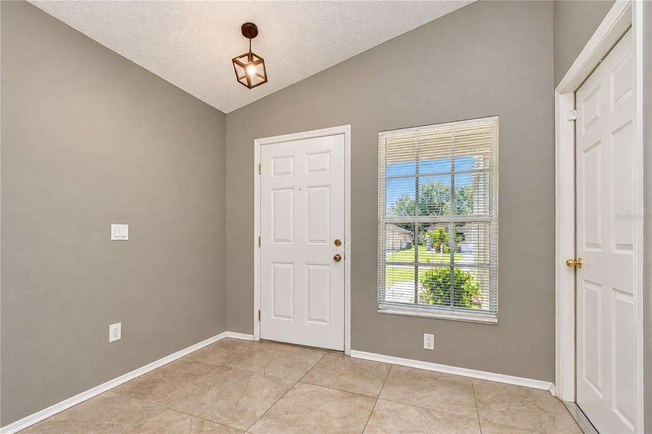 8736 Morrison Oaks Ct - Photo 5 of 50