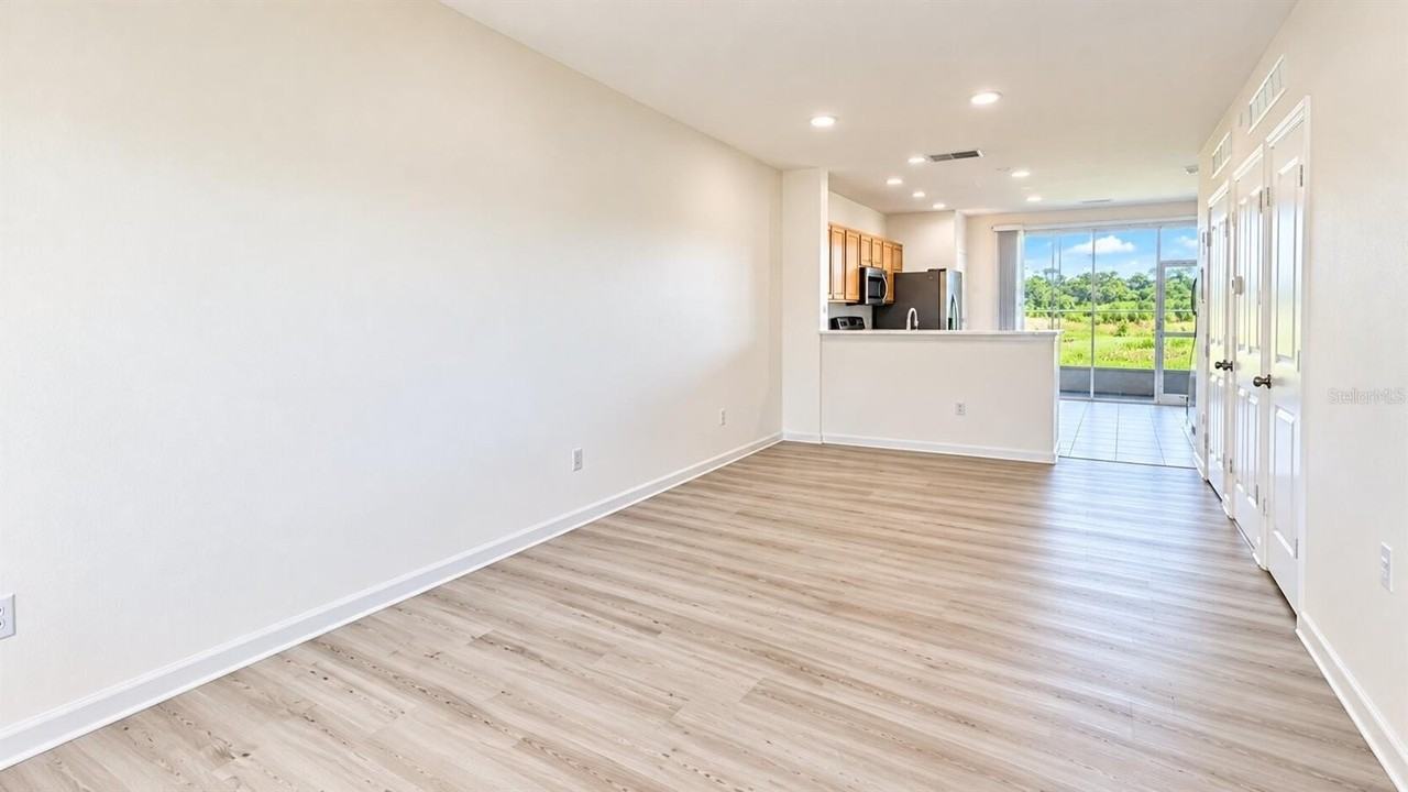 4528 Kennewick Pl - Photo 5 of 21