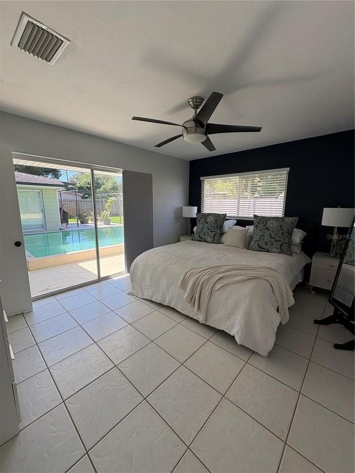 6750 17th Ln N - Photo 3 of 18