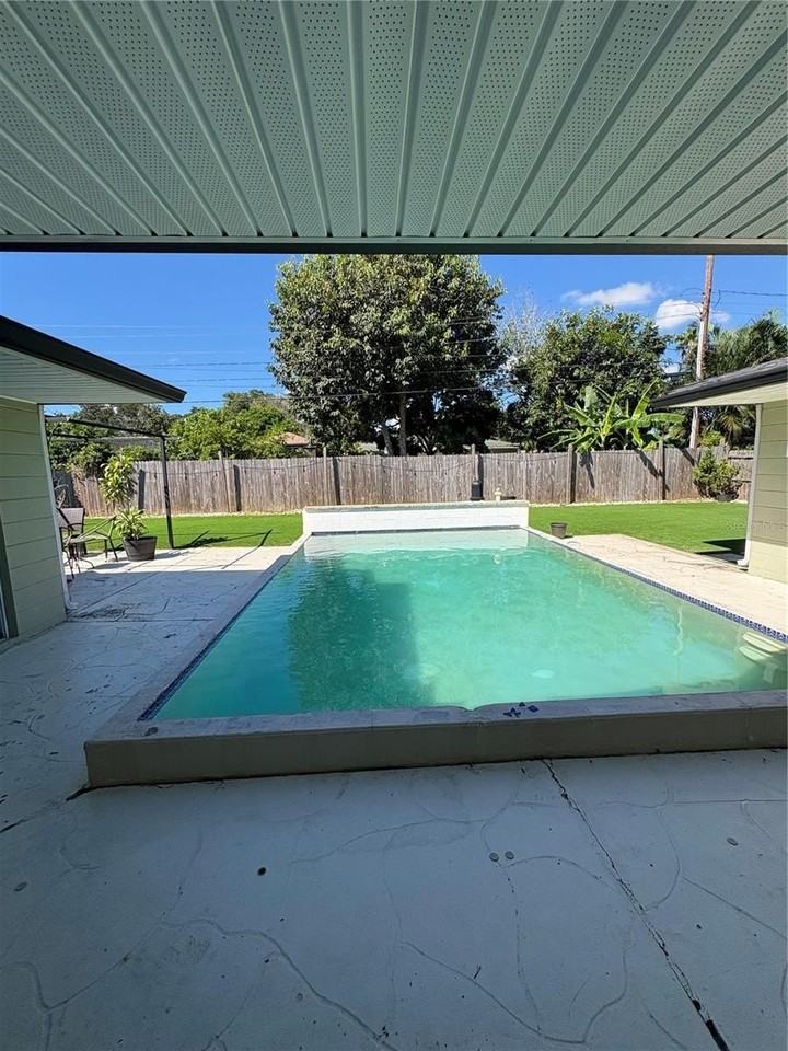 6750 17th Ln N - Photo 7 of 18