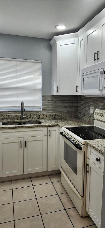 1422 E Seneca Ave #A - Photo 7 of 16