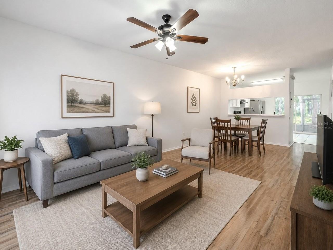 2432 Lake Woodberry Cir - Photo 4 of 32
