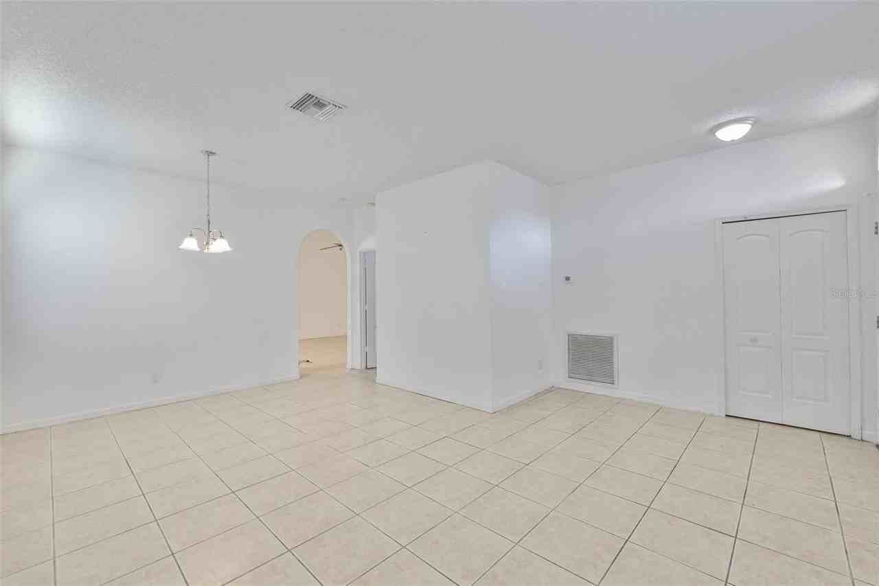 504 Greg St - Photo 6 of 47