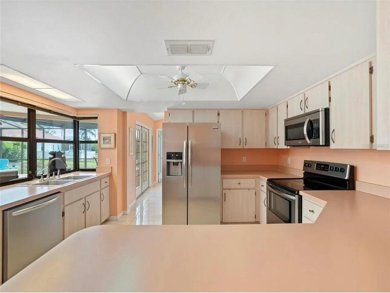 14160 Faldo Ct - Photo 4 of 11