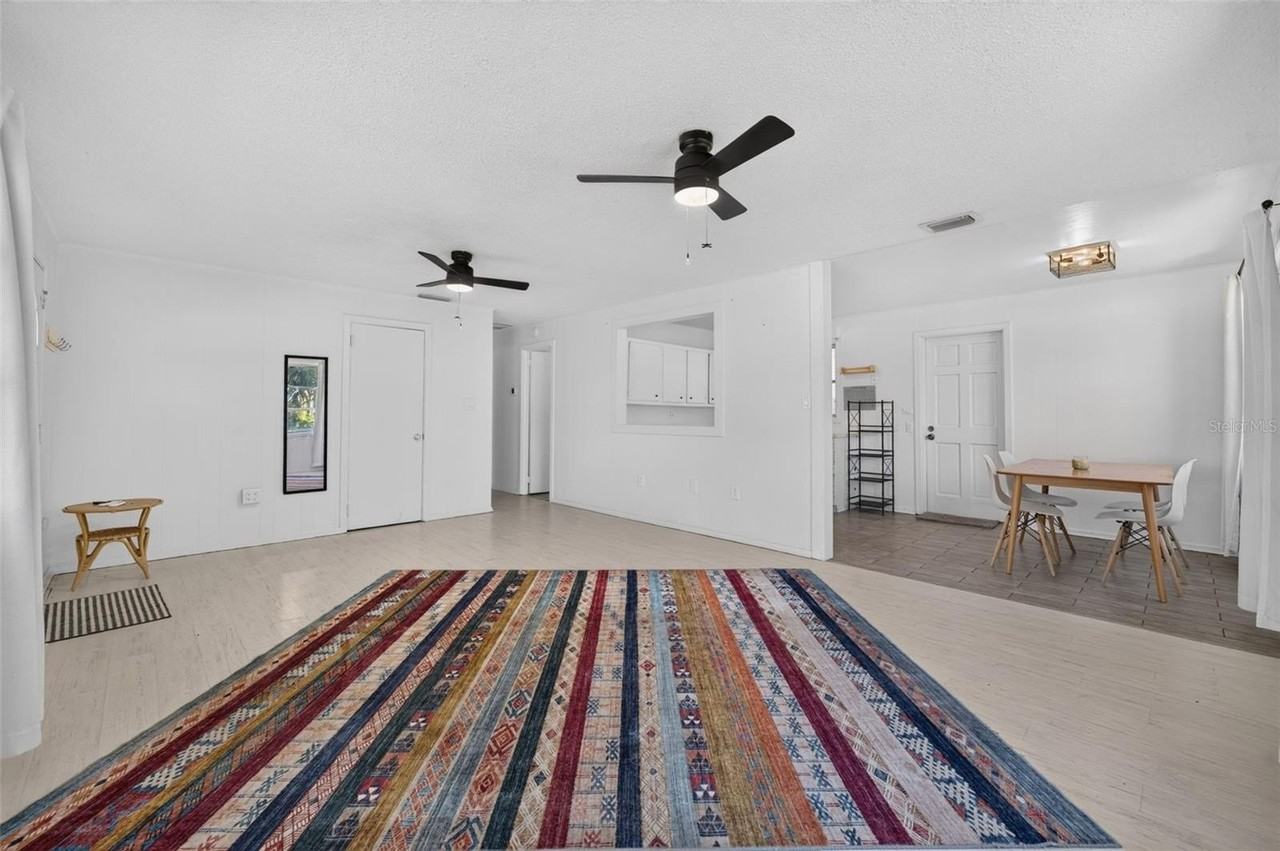 1208 Pat Ave - Photo 4 of 25
