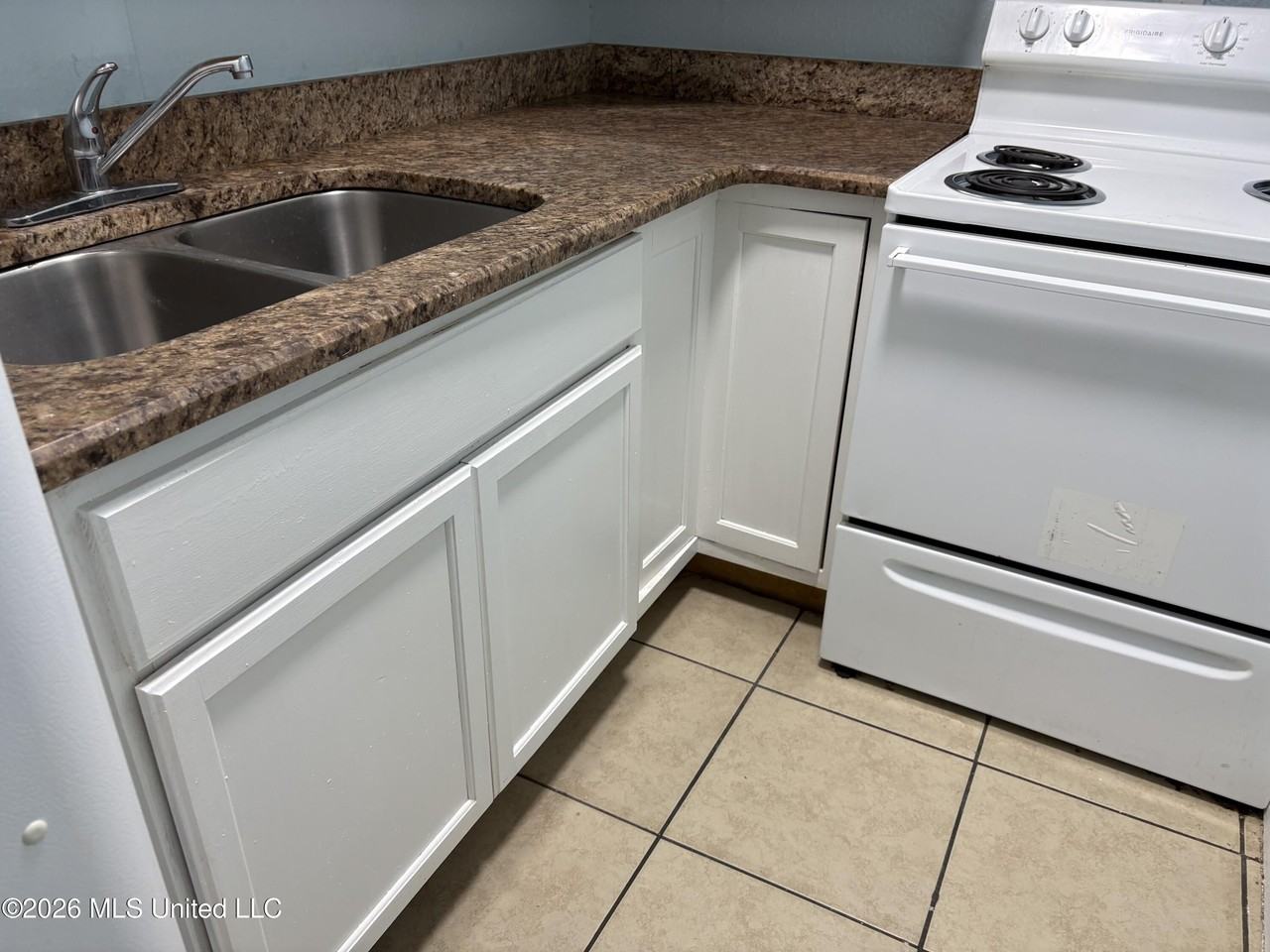511 32nd St Lot 1 - Photo 5 of 9