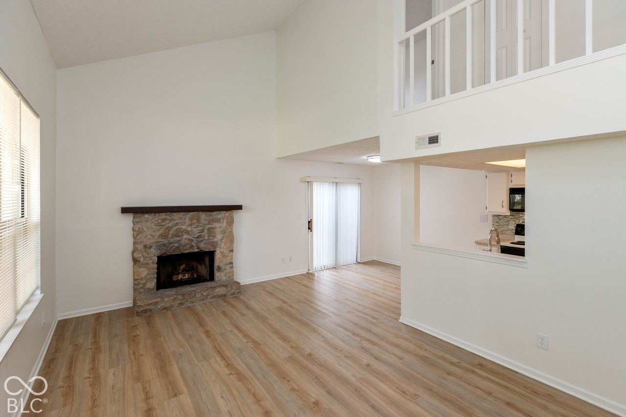 6426 Bayside South Dr - Photo 4 of 21
