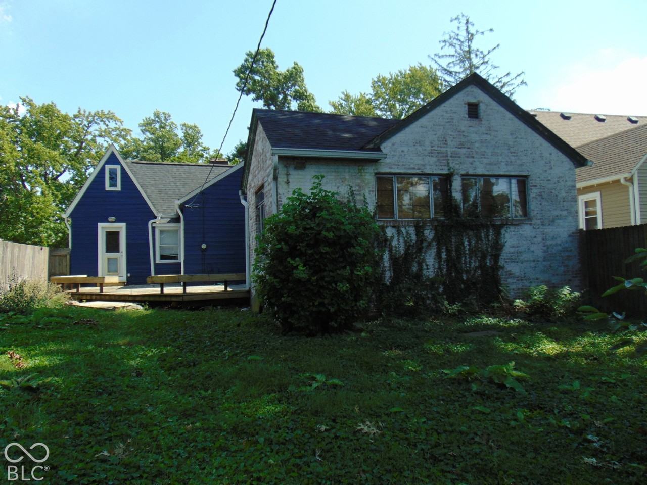 1132 N Hawthorne Ln - Photo 7 of 36