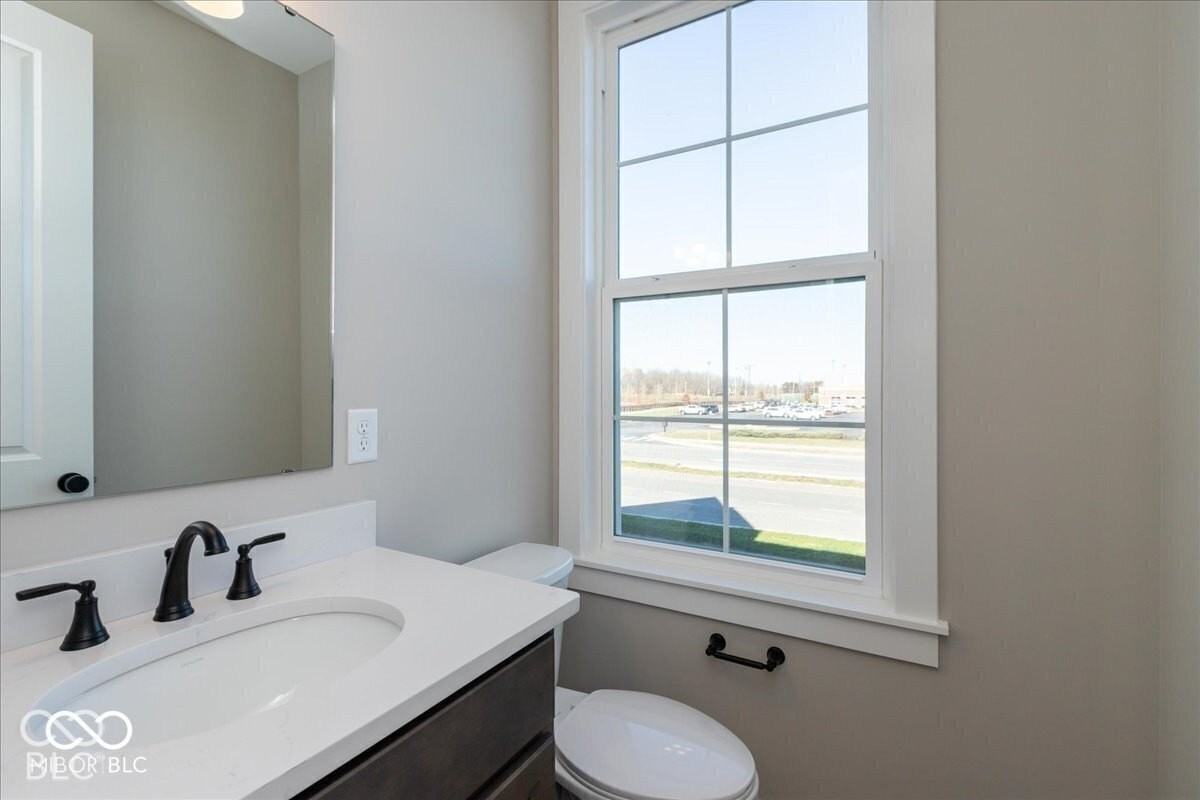 406 Elite St - Photo 5 of 18