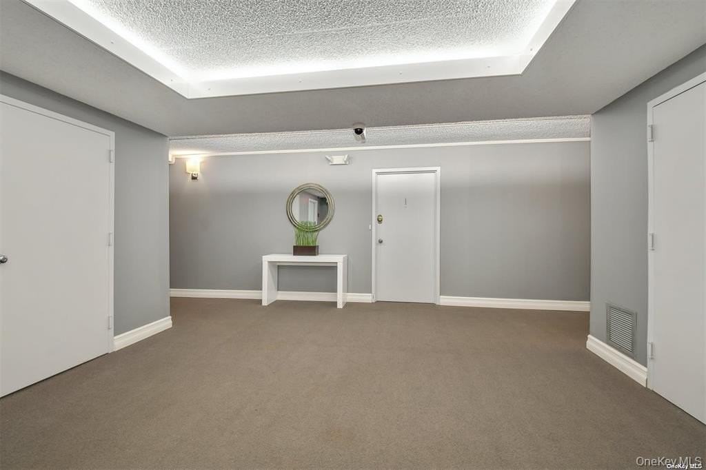 142 Main St #2H - Photo 5 of 14