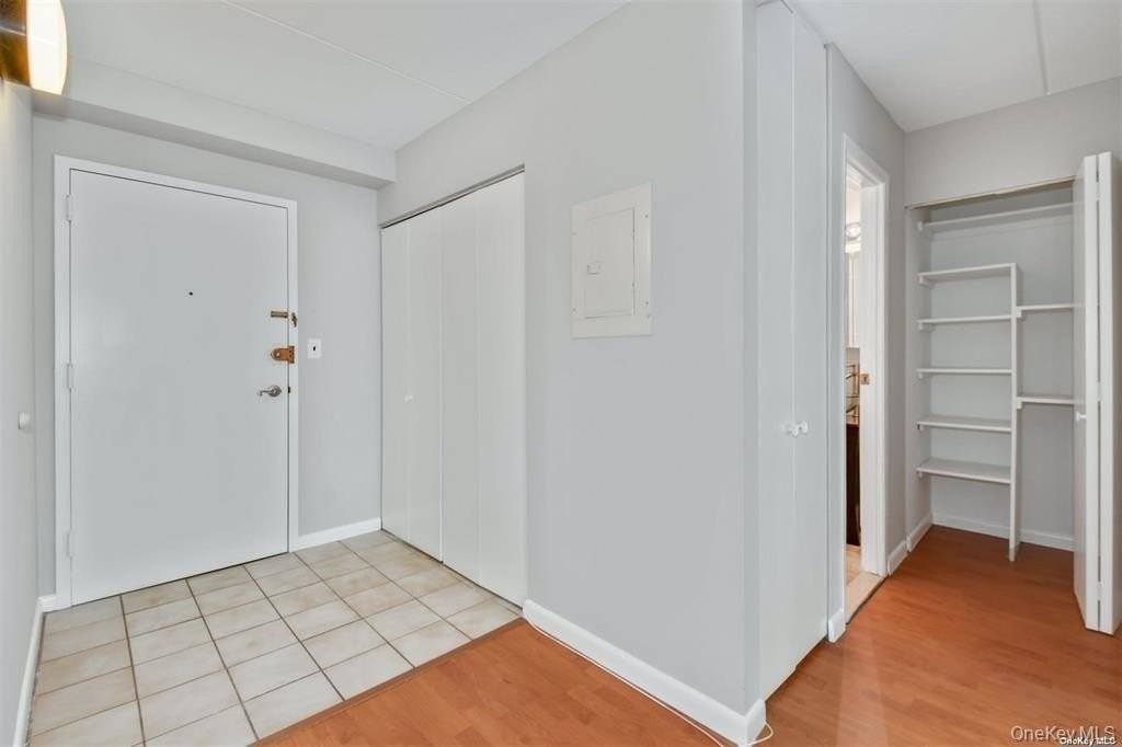 142 Main St #2H - Photo 6 of 14