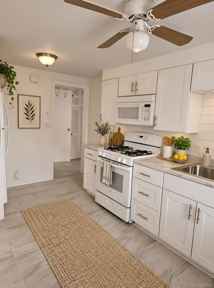 158 Lake Ave - Photo 5 of 14