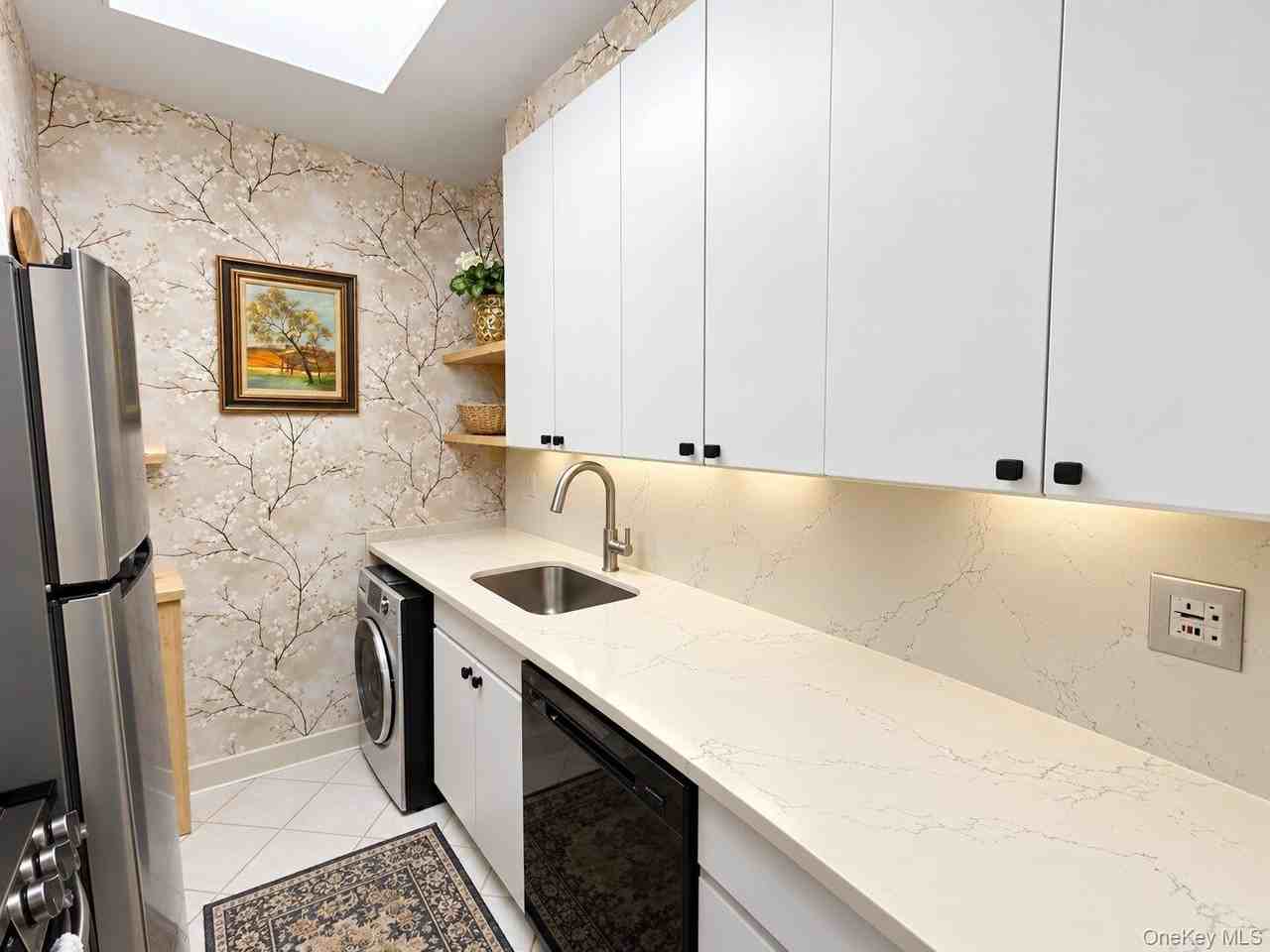 26910 Grand Central Pkwy #9U - Photo 7 of 23