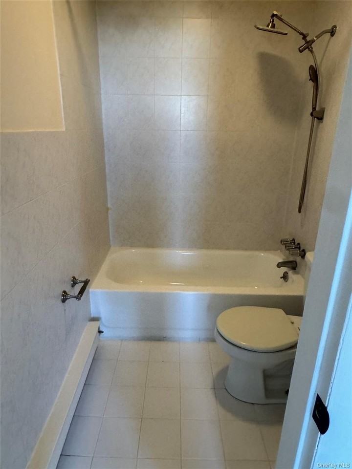 155 Main St #1 - Photo 6 of 11