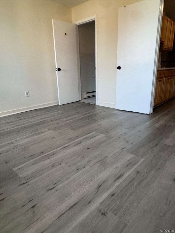 155 Main St #1 - Photo 7 of 11