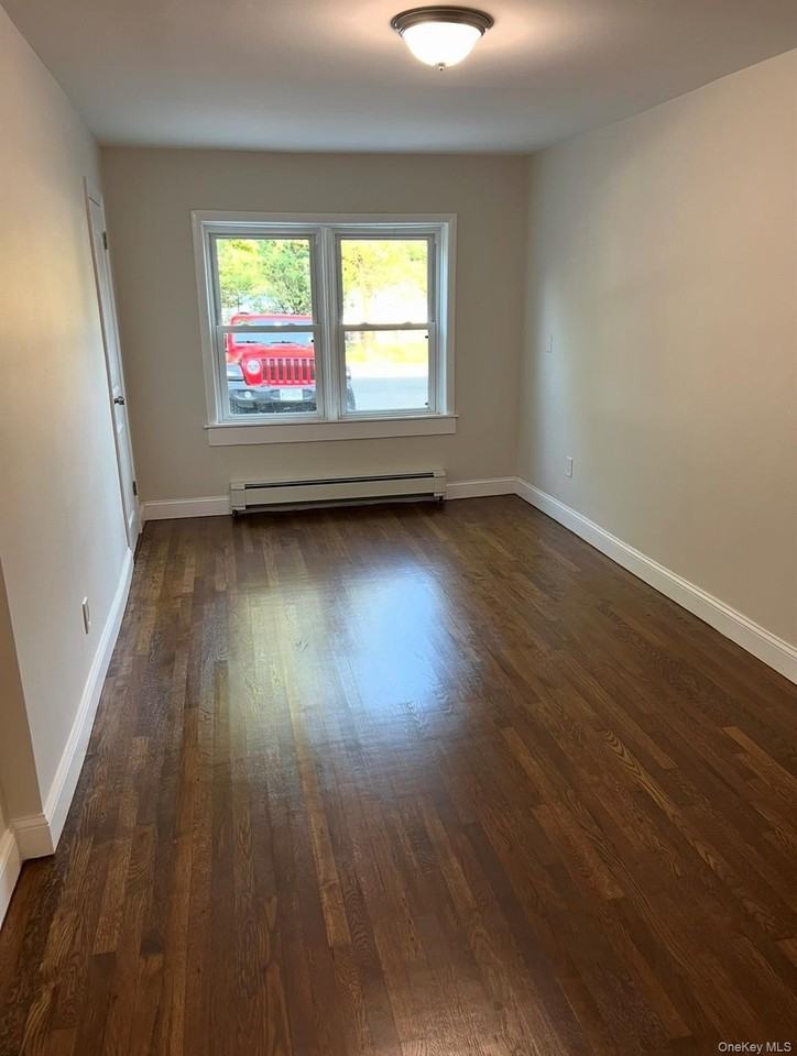 3227 Bruckner Blvd #FL1 - Photo 3 of 7