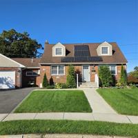 featured image of 882 Leeds Ct