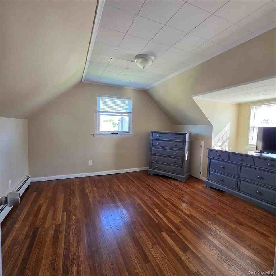 882 Leeds Ct - Photo 7 of 15